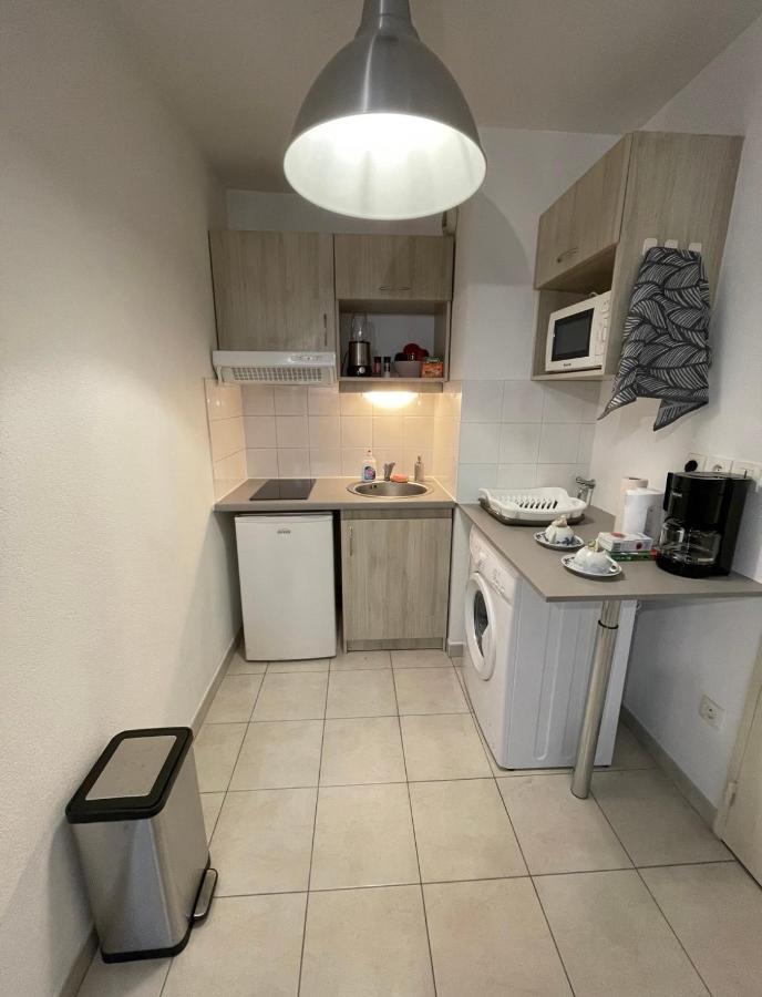 Appartement Avec Place De Parking Et Piscine Villefranche-sur-Saône Extérieur photo