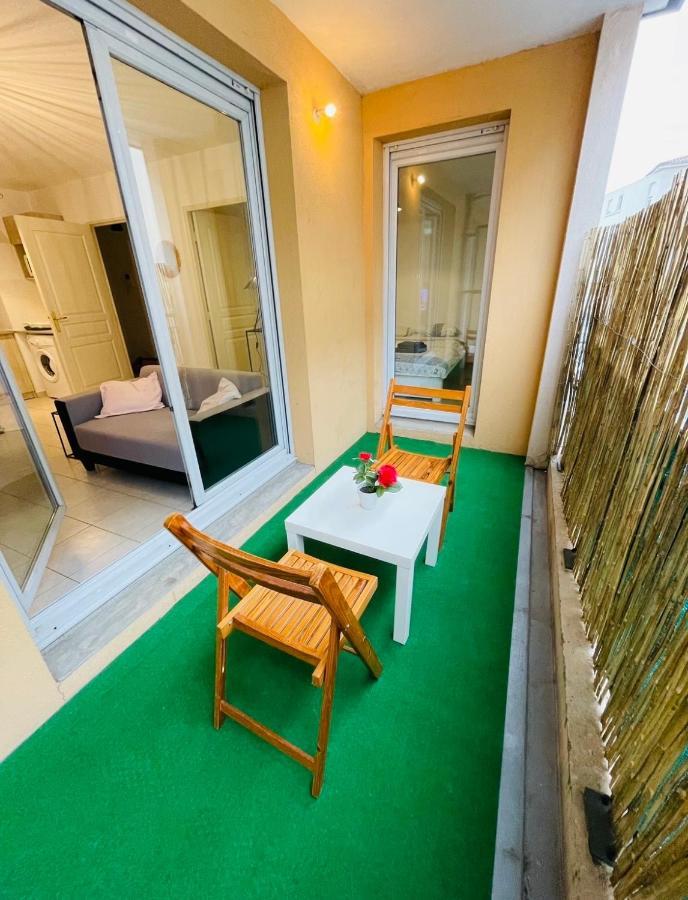 Appartement Avec Place De Parking Et Piscine Villefranche-sur-Saône Extérieur photo